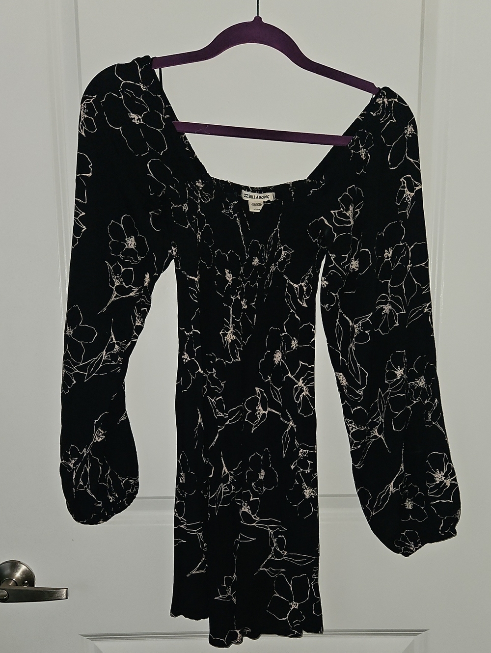 Billabong Black Floral Long Sleeve Mini Dress